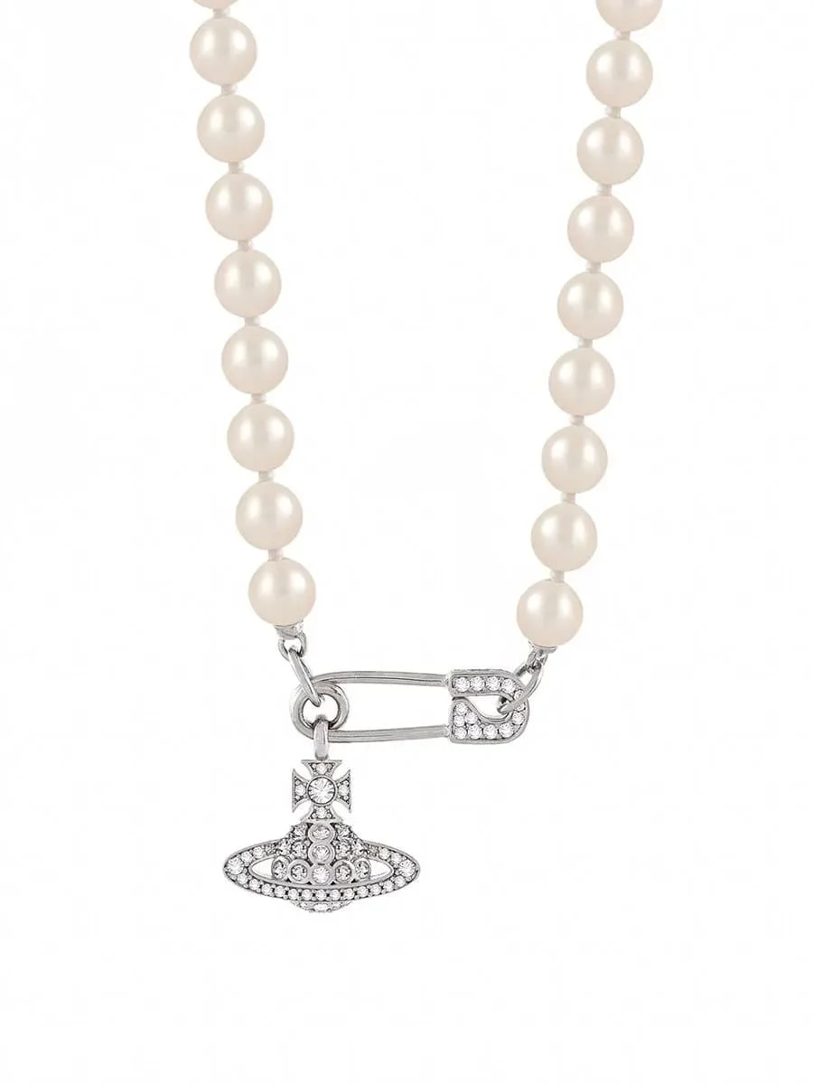 Vivienne Westwood Lucrece Pearl Necklace luxury accessory
