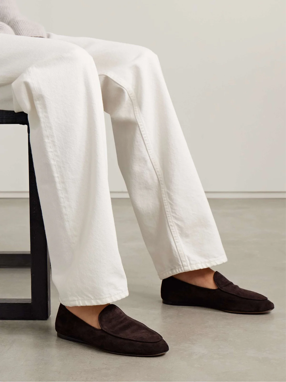 The Row Awar Flat Loafer รองเท้าโลฟเฟอร์เรียบหรูสีน้ำตาล