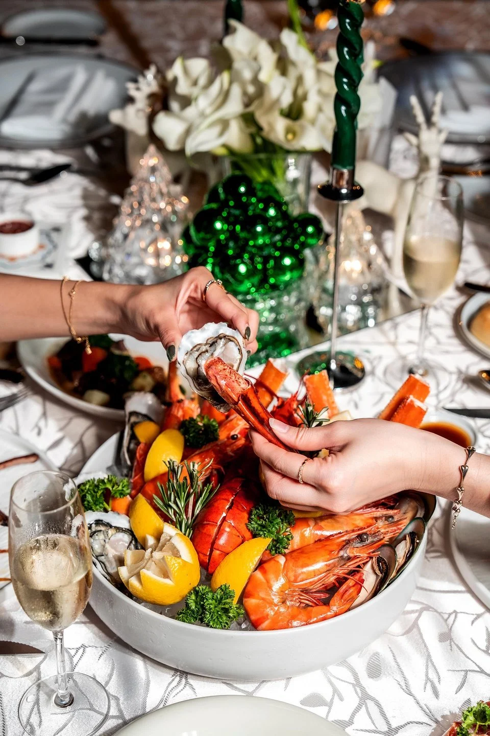 Image of luxury Christmas dinner settings at Siam Kempinski Hotel.