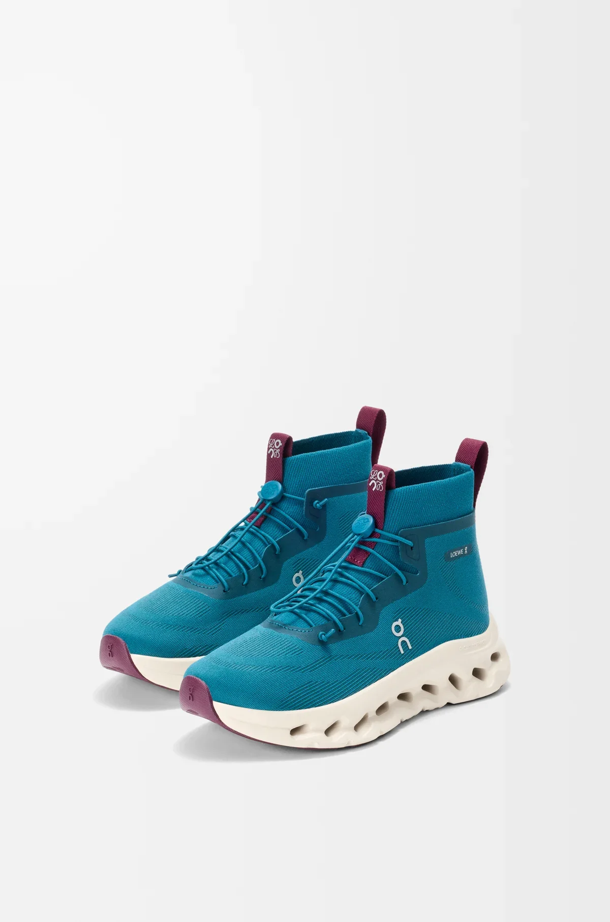 LOEWE x ON 2026 sneakers must-have for fashion and street style